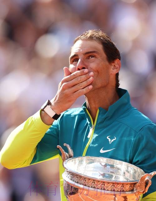 纳达尔夺冠 皇马官推祝贺：皇马球迷都为你自豪